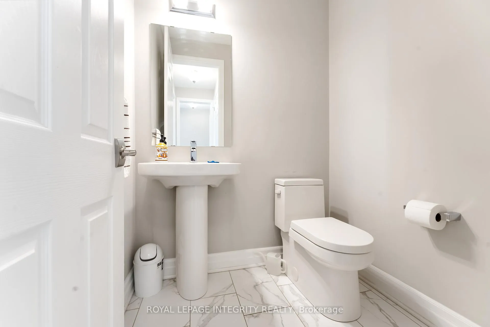 Photo 10 of 648 Pearl Dace Crescent, Ottawa, Barrhaven - Half Moon Bay — HOMEH