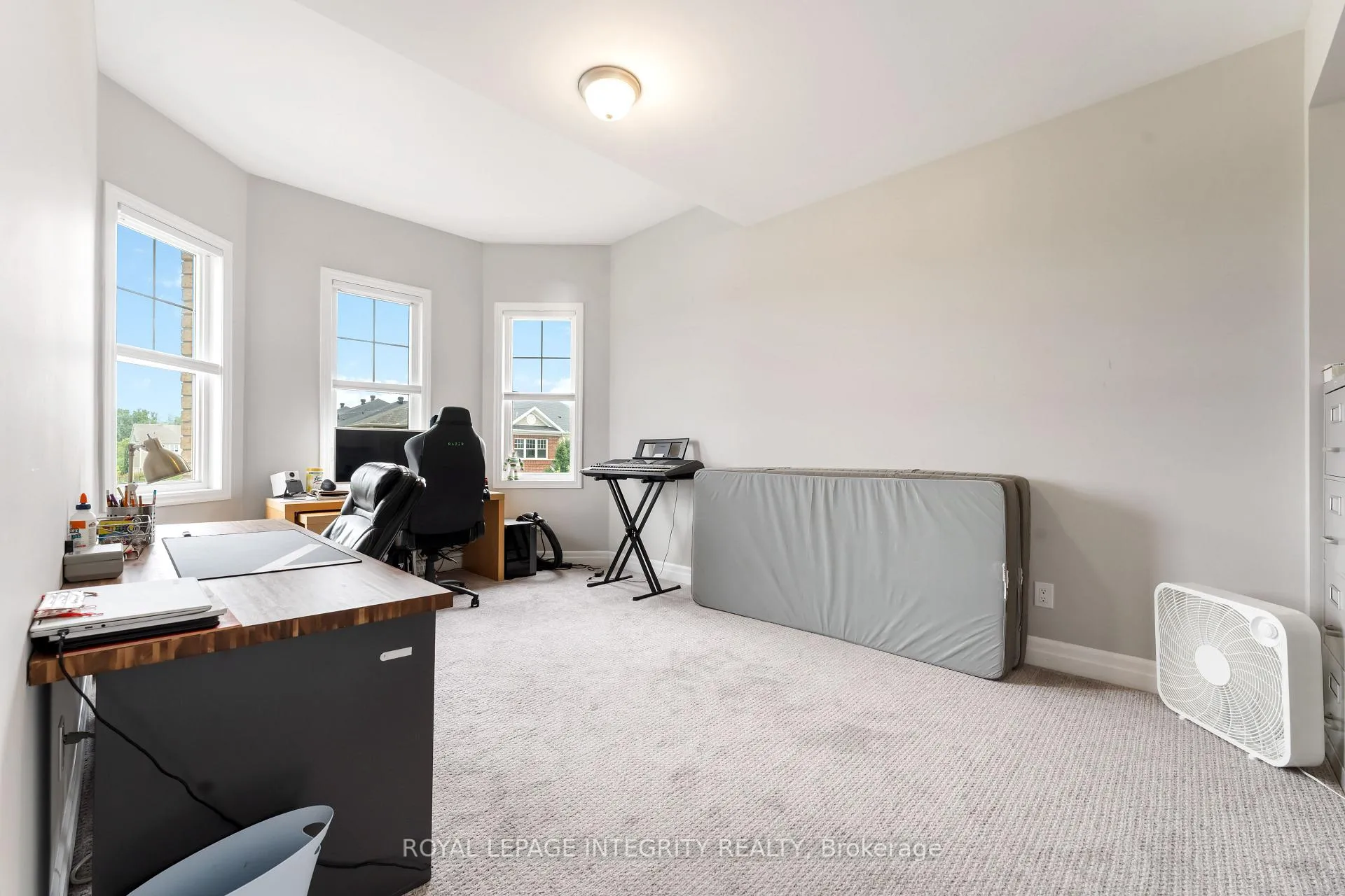 Photo 18 of 648 Pearl Dace Crescent, Ottawa, Barrhaven - Half Moon Bay — HOMEH