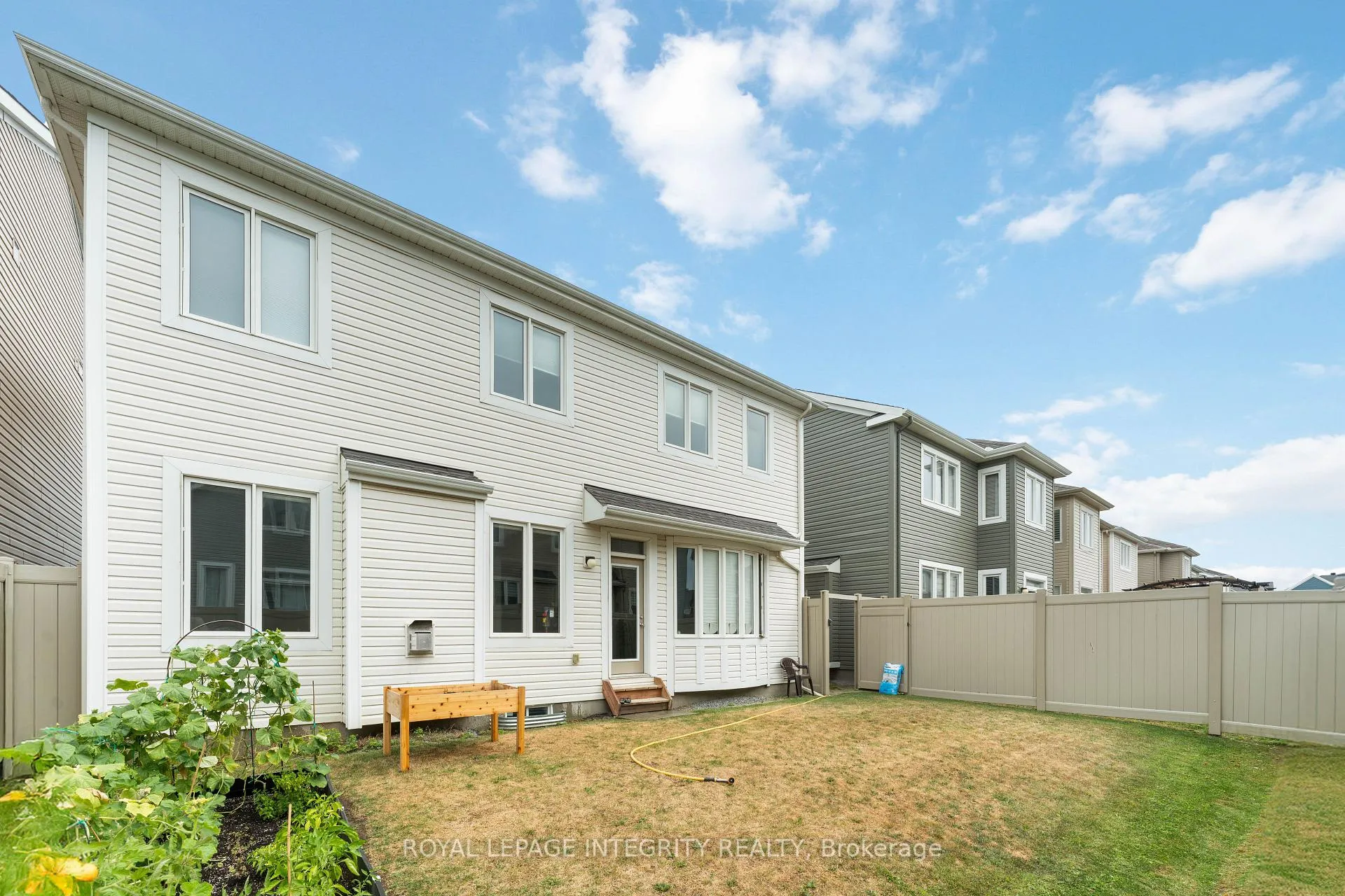 Photo 27 of 648 Pearl Dace Crescent, Ottawa, Barrhaven - Half Moon Bay — HOMEH