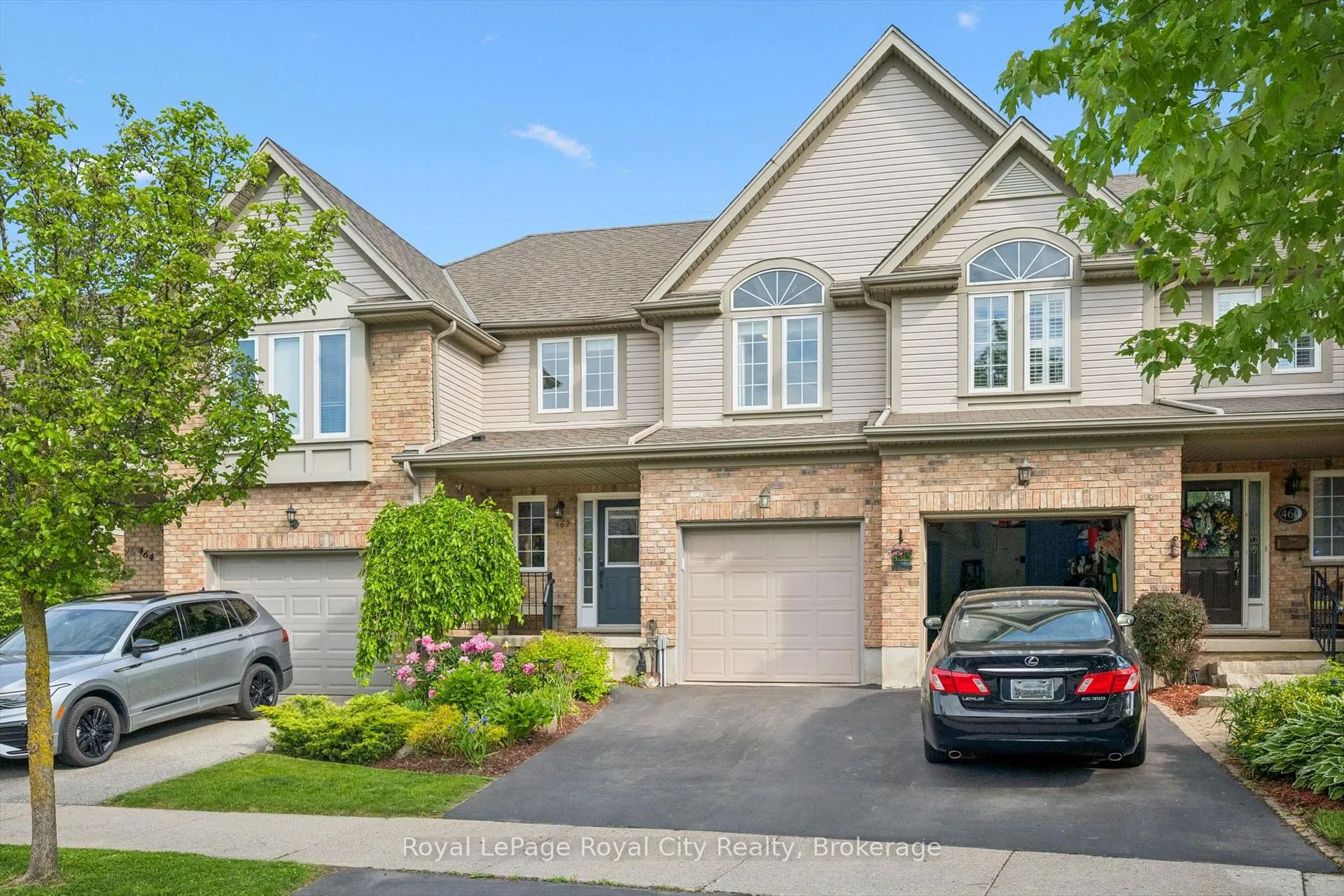 Photo 42 of 462 Lausanne Crescent, Waterloo, Beechwood West — HOMEH