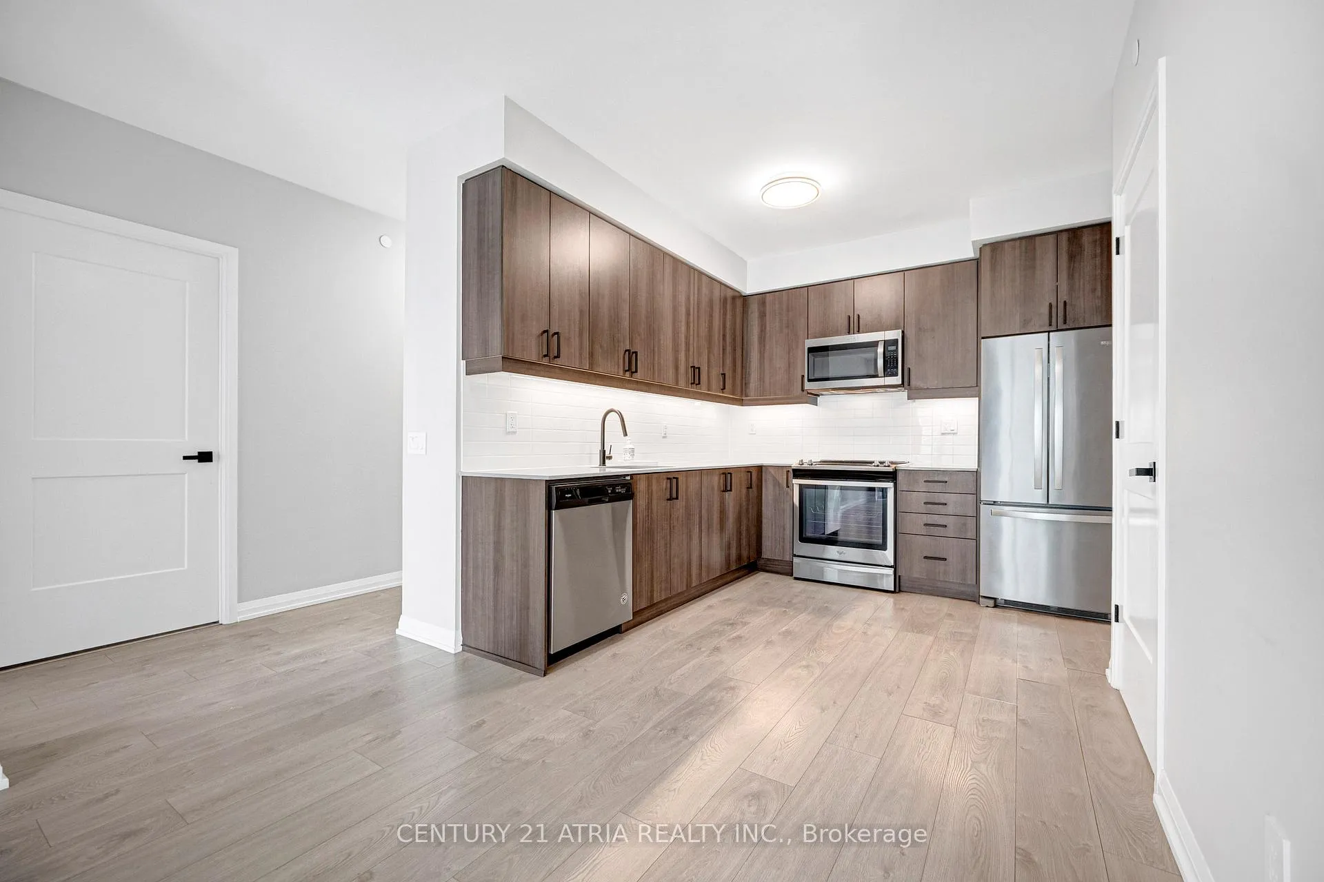 Photo 2 of Unit 2508, 7895 Jane Street, Vaughan, Concord — HOMEH