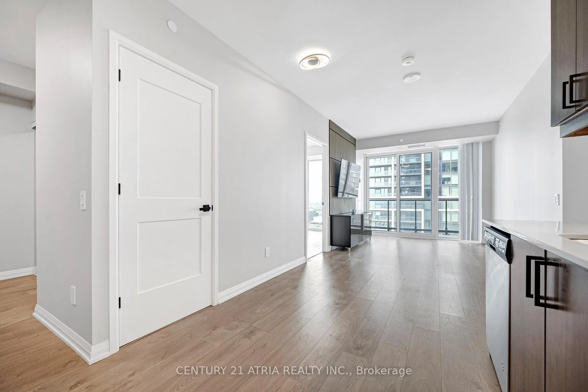 Photo 7 of Unit 2508, 7895 Jane Street, Vaughan, Concord — HOMEH