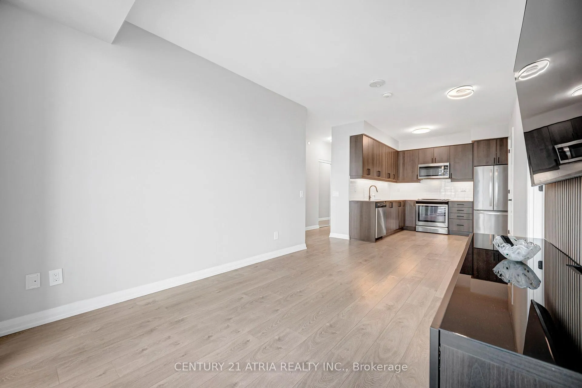 Photo 8 of Unit 2508, 7895 Jane Street, Vaughan, Concord — HOMEH
