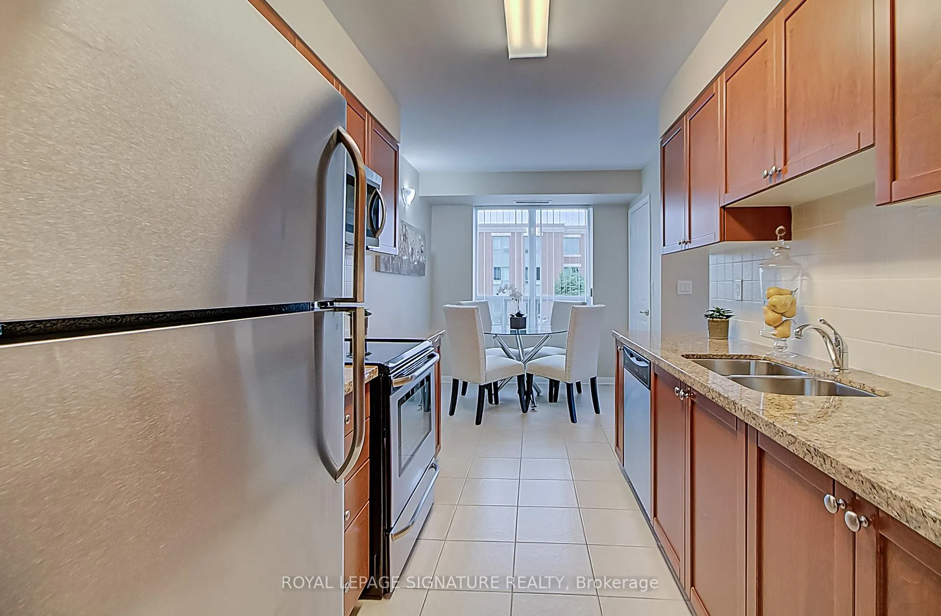 Photo 9 of Unit 214, 65 Via Rosedale, Brampton, Sandringham-Wellington — HOMEH