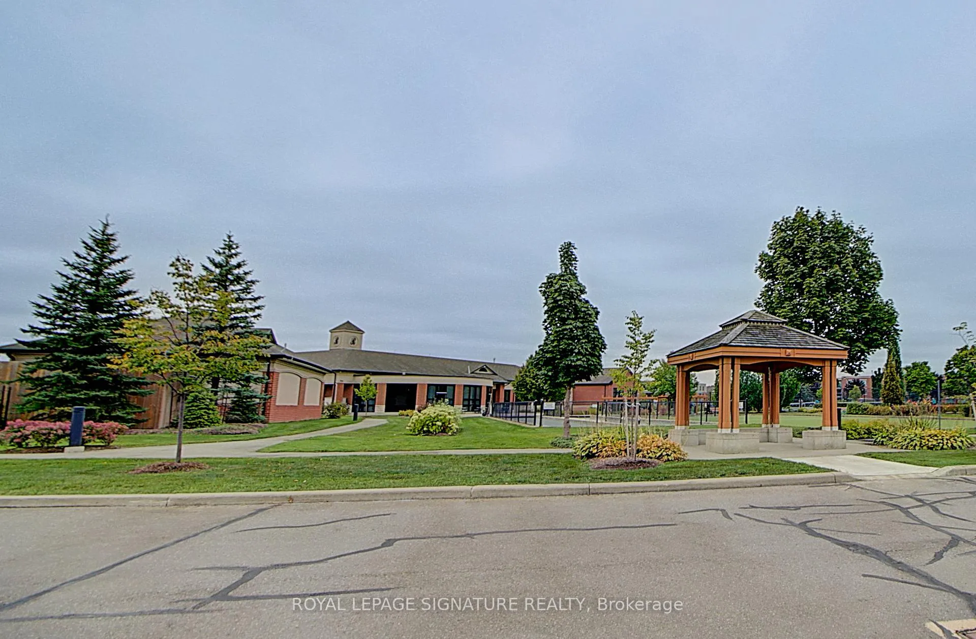 Photo 26 of Unit 214, 65 Via Rosedale, Brampton, Sandringham-Wellington — HOMEH