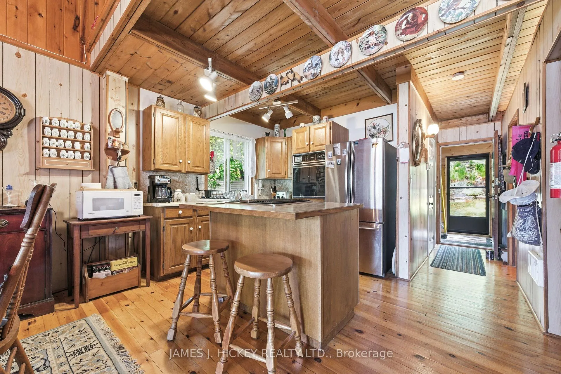 Photo 8 of 31 Beaverbrook Lane, Deep River — HOMEH