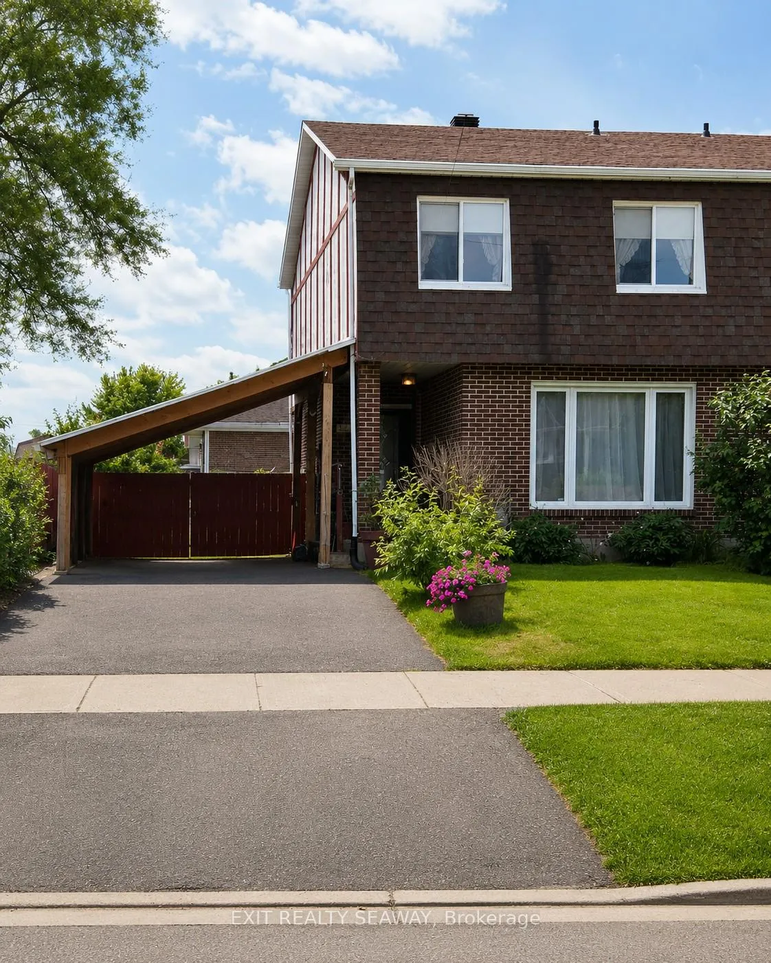 Photo of 400 Lynwood Drive
