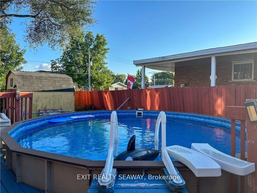 Photo 24 of 400 Lynwood Drive, Cornwall — HOMEH