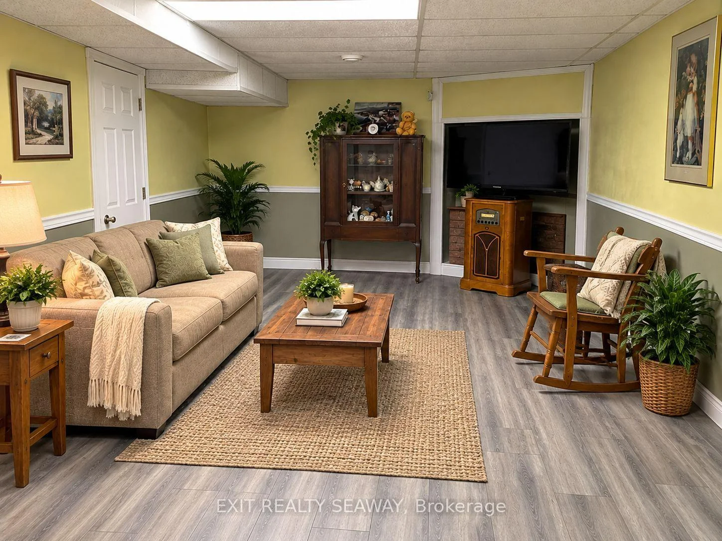 Photo 19 of 400 Lynwood Drive, Cornwall — HOMEH