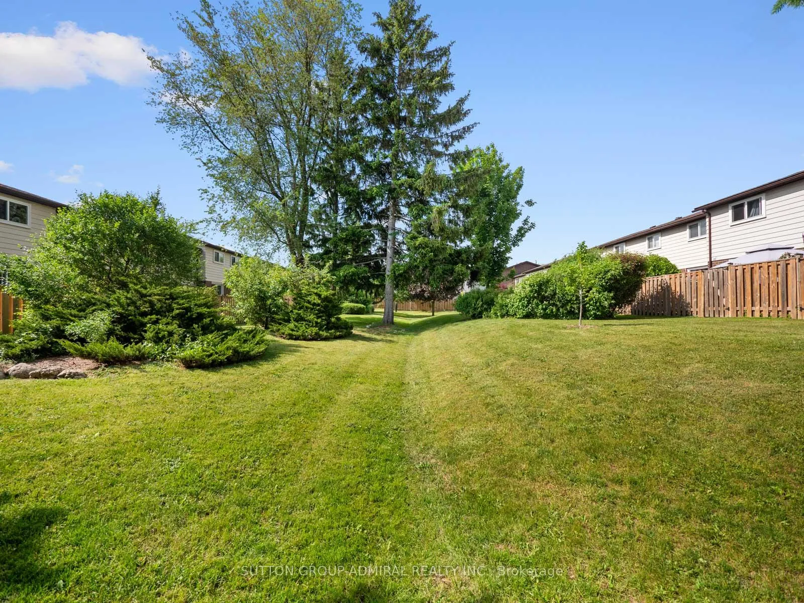 Photo 37 of 11 Jacques Lane, Ajax, South East — HOMEH