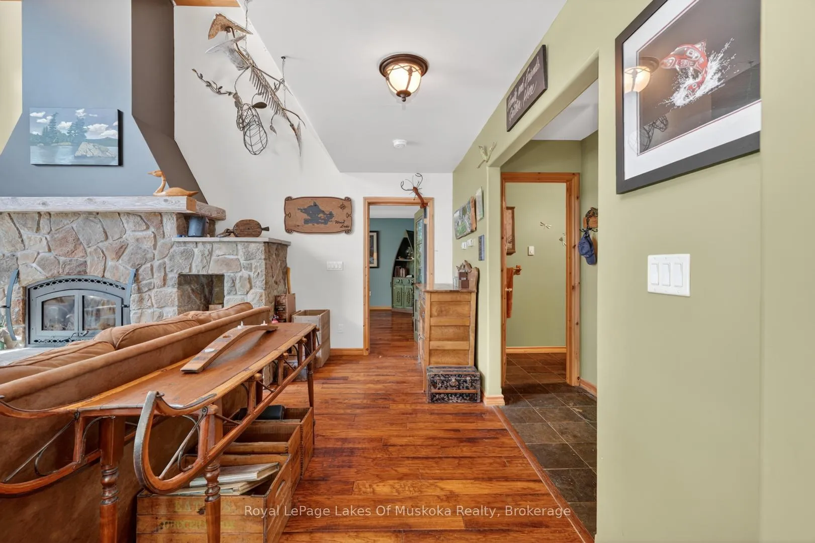 Photo 18 of 206 MacBeth Island, Bracebridge, Oakley — HOMEH