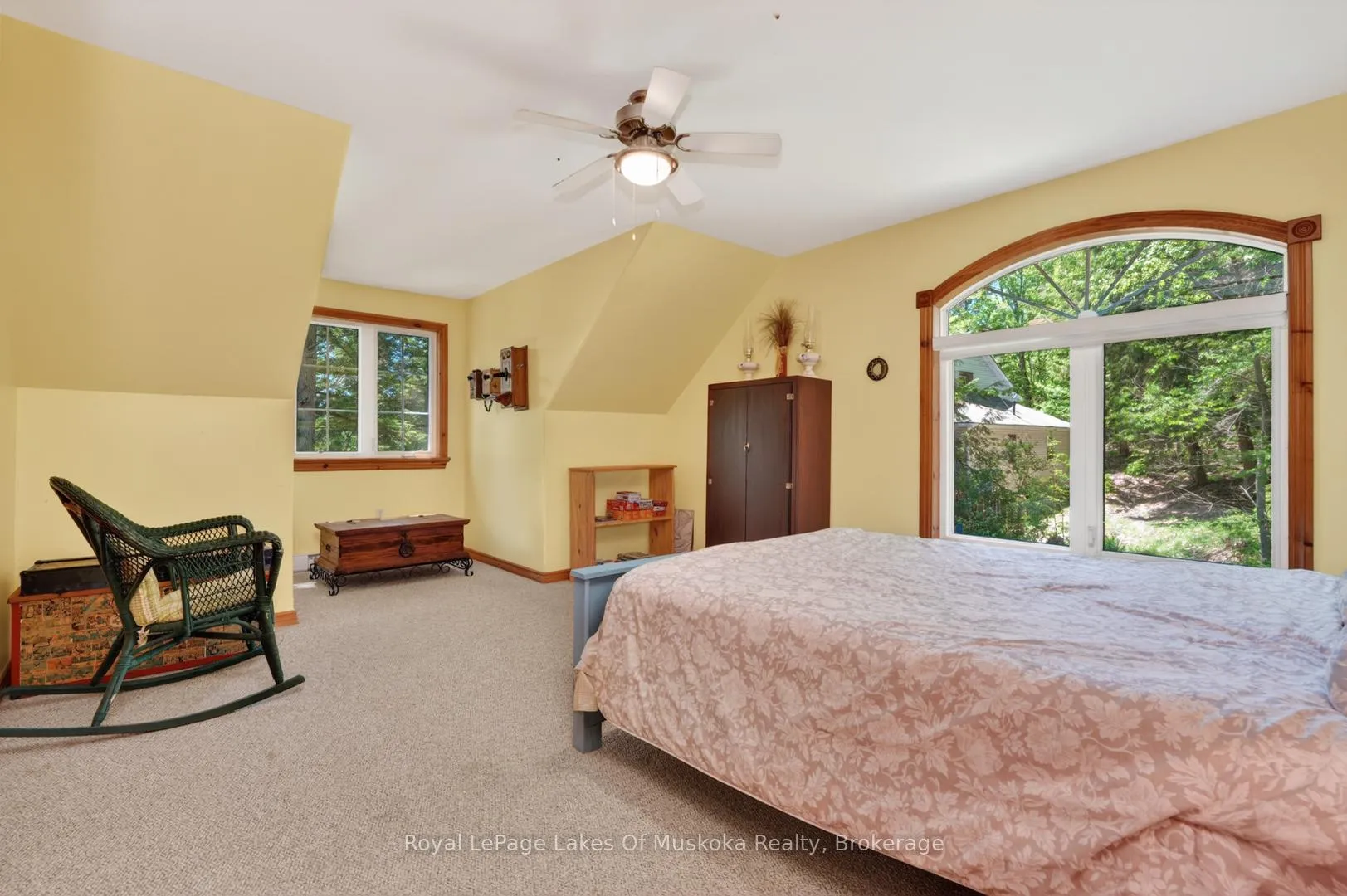 Photo 31 of 206 MacBeth Island, Bracebridge, Oakley — HOMEH