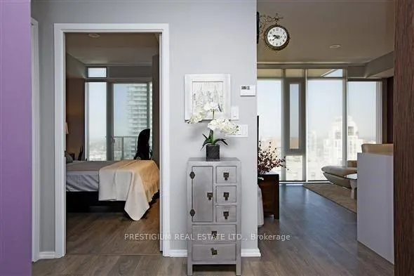 Photo 4 of Unit 3206, 75 St Nicholas Street, Toronto, Bay Street Corridor — HOMEH