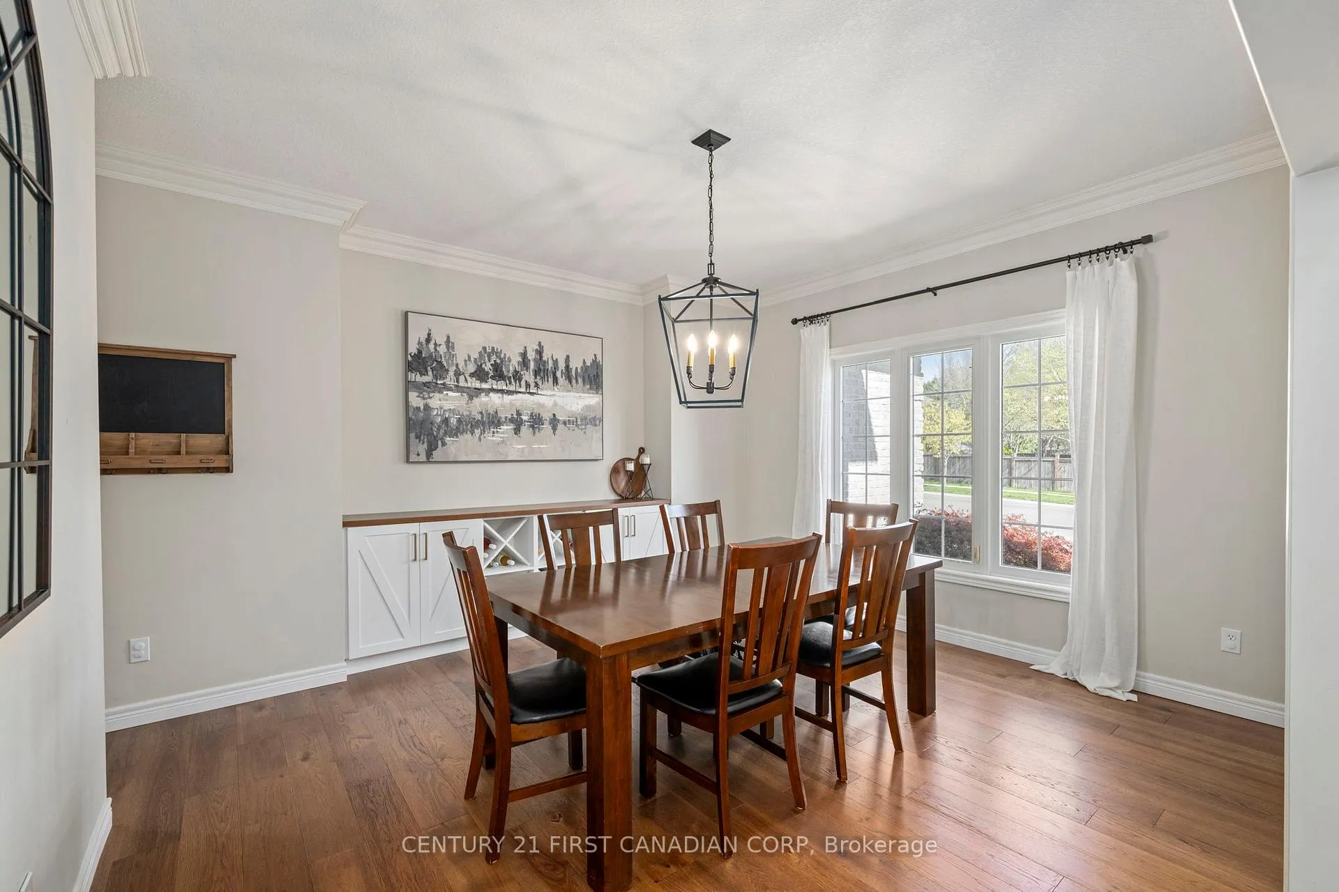 Photo 7 of 932 Cranbrook Road, London, South L — HOMEH