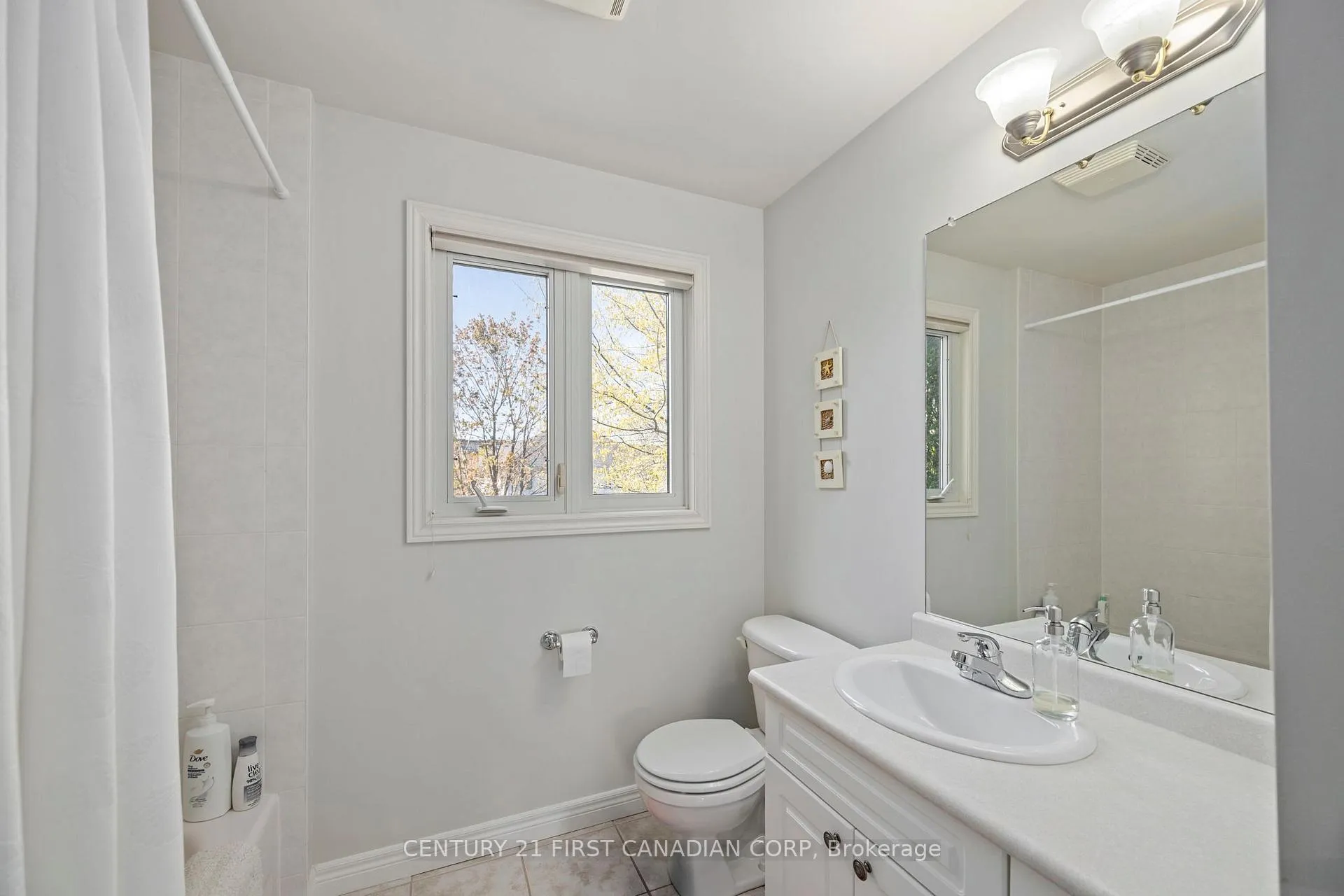 Photo 19 of 932 Cranbrook Road, London, South L — HOMEH