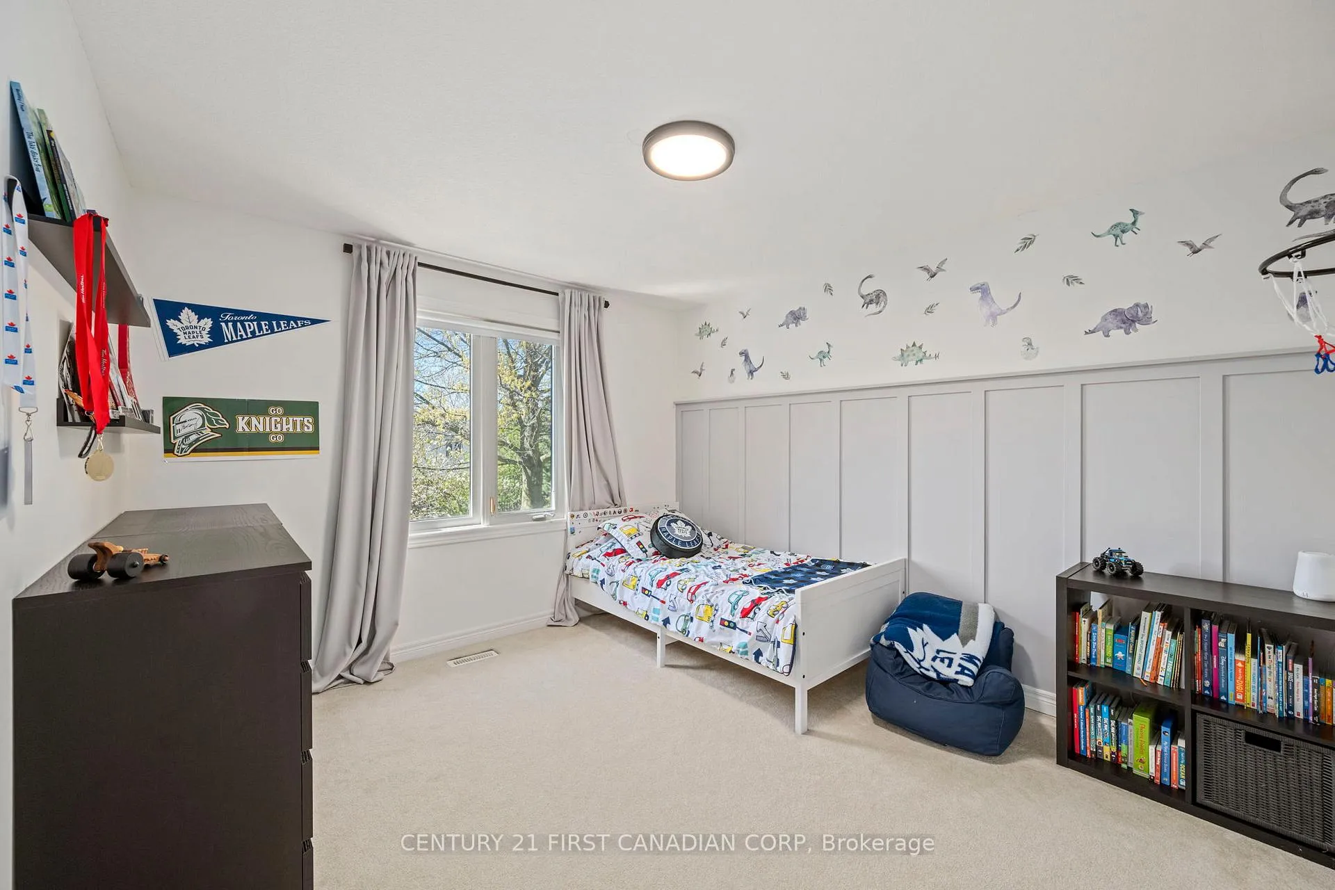 Photo 20 of 932 Cranbrook Road, London, South L — HOMEH