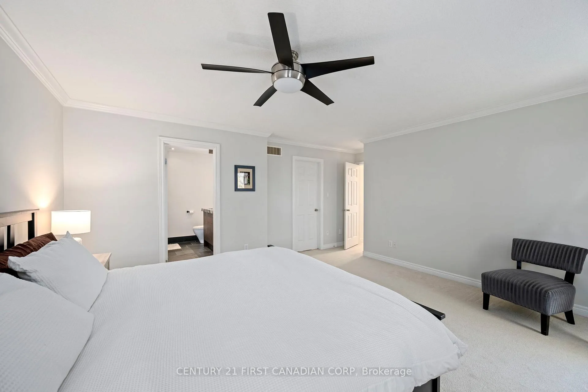 Photo 24 of 932 Cranbrook Road, London, South L — HOMEH