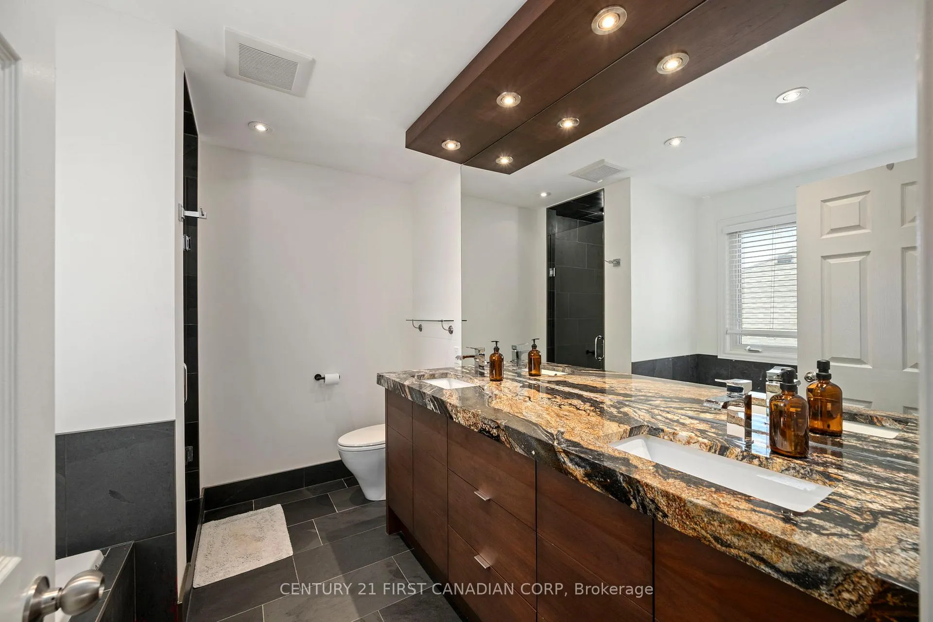 Photo 25 of 932 Cranbrook Road, London, South L — HOMEH