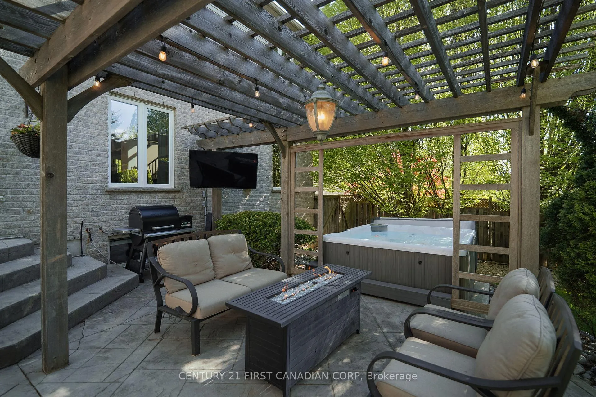 Photo 40 of 932 Cranbrook Road, London, South L — HOMEH