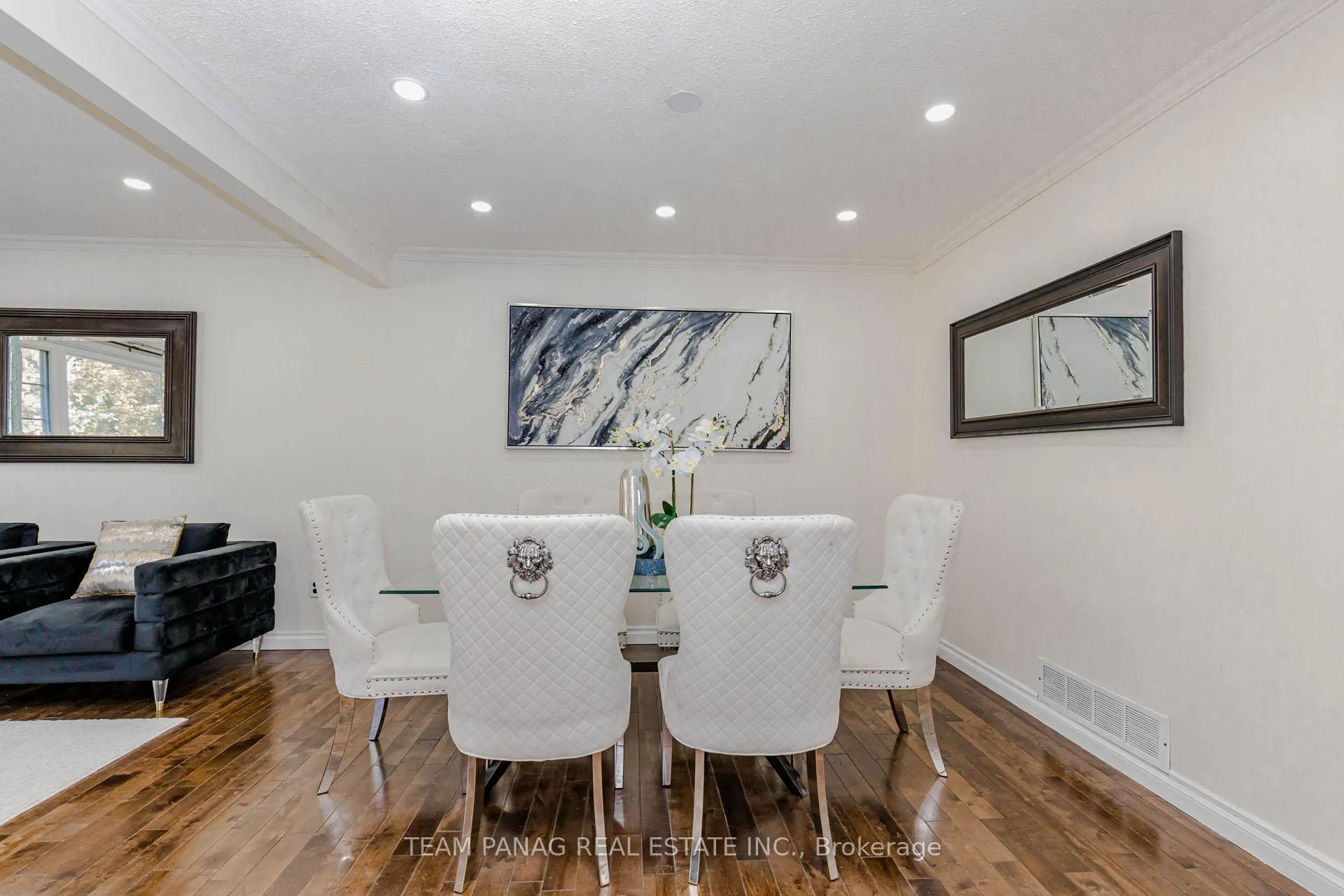 Photo 11 of 141 Fallingdale Crescent, Brampton, Southgate — HOMEH