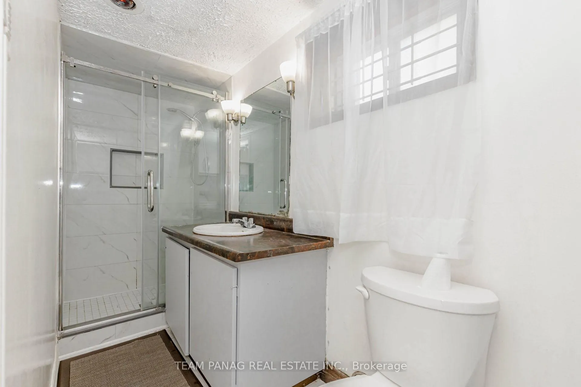 Photo 27 of 141 Fallingdale Crescent, Brampton, Southgate — HOMEH