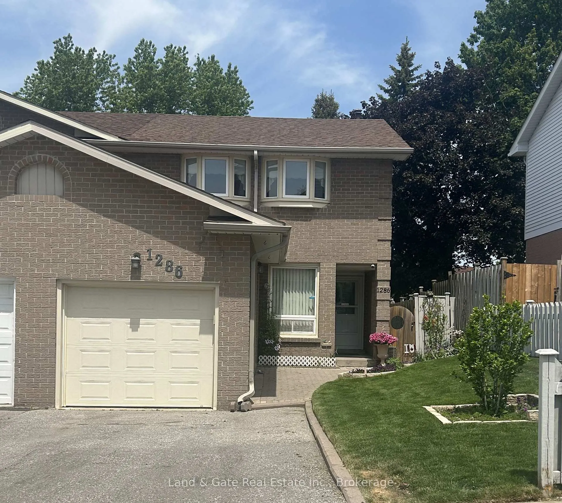 Photo 1 of 1286 Pinehurst Avenue, Oshawa, Donevan — HOMEH