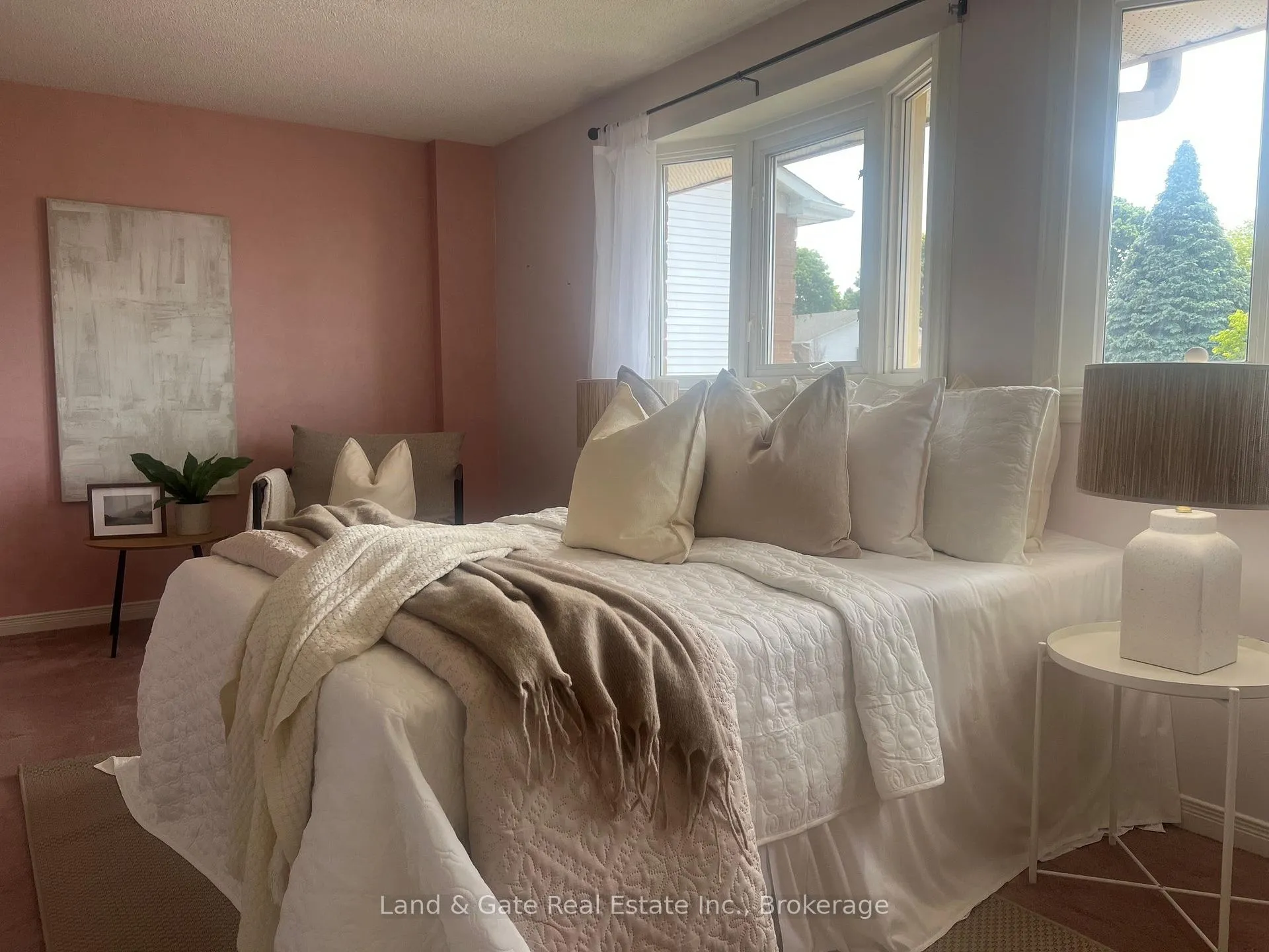 Photo 11 of 1286 Pinehurst Avenue, Oshawa, Donevan — HOMEH