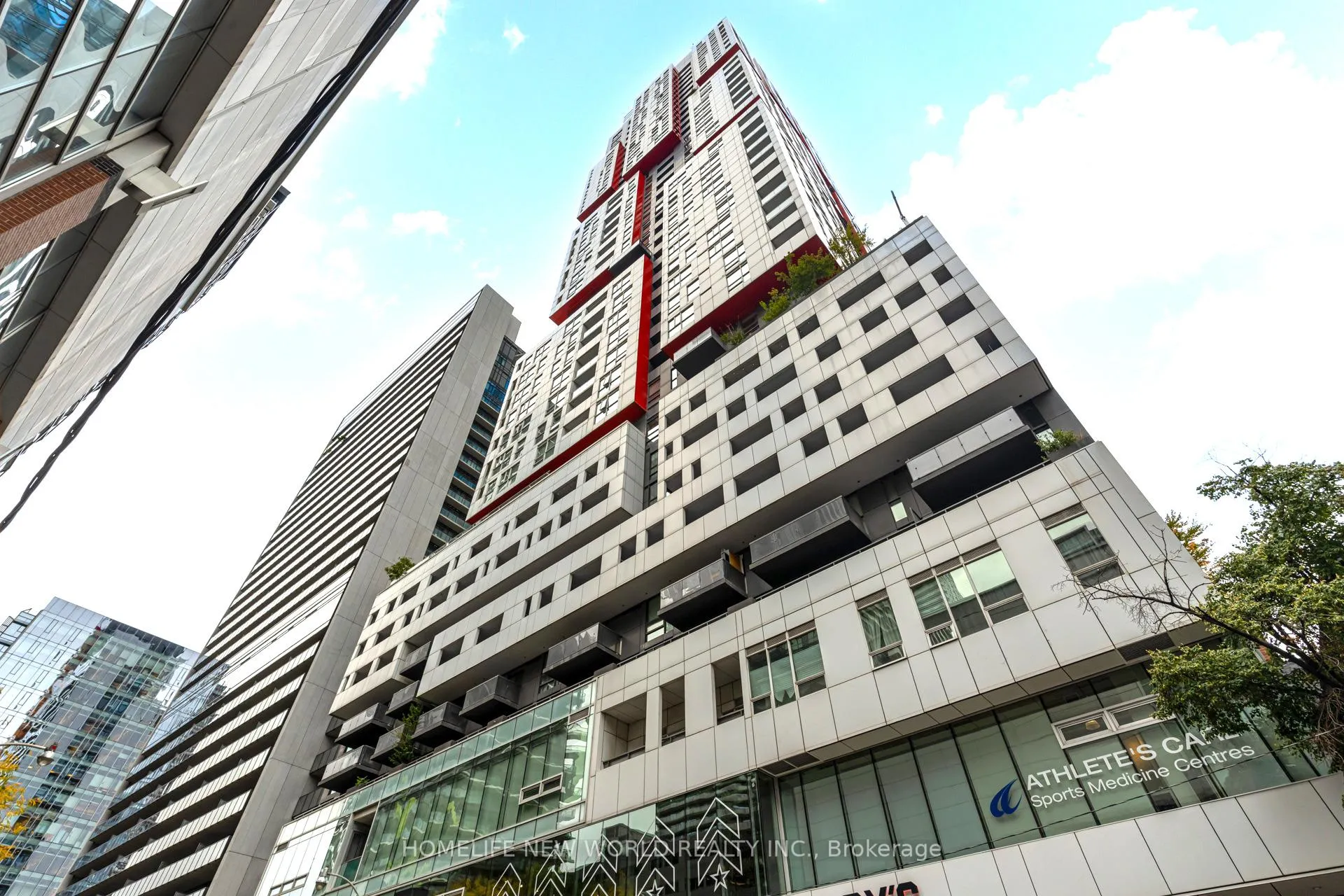 Front of Unit 2804, 318 Richmond Street W