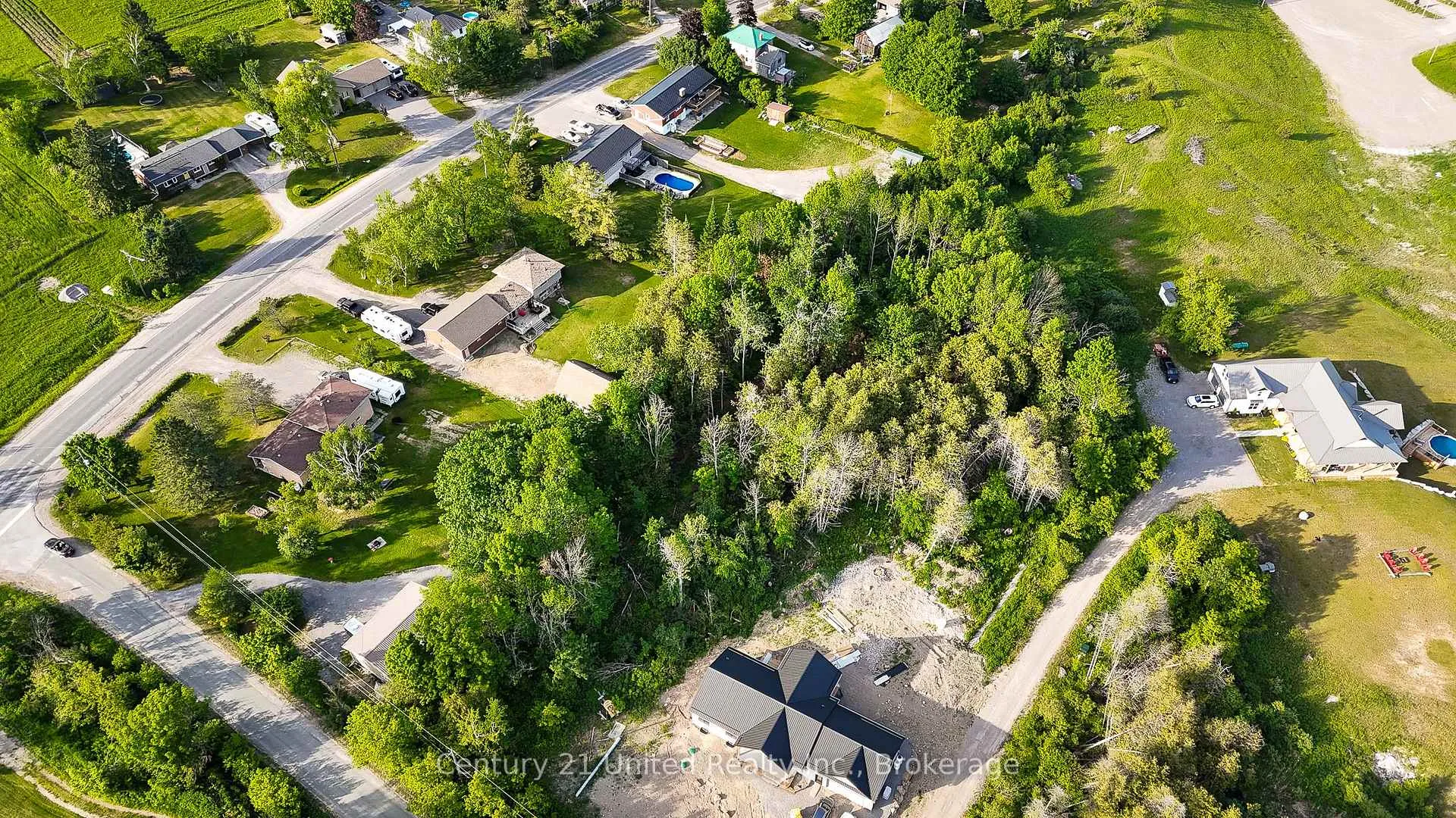 Photo of 833 Iron Woods Dr Part 3