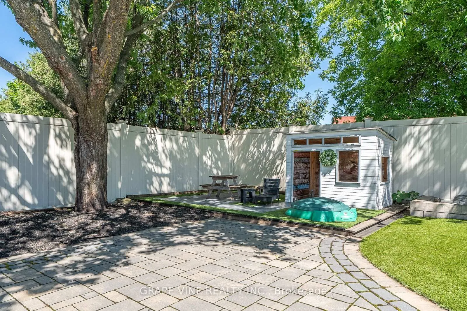 Photo 10 of 79 Homestead Street, Ottawa, Borden Farm/Stewart Farm/Carleton Heights/Parkwood Hills — HOMEH