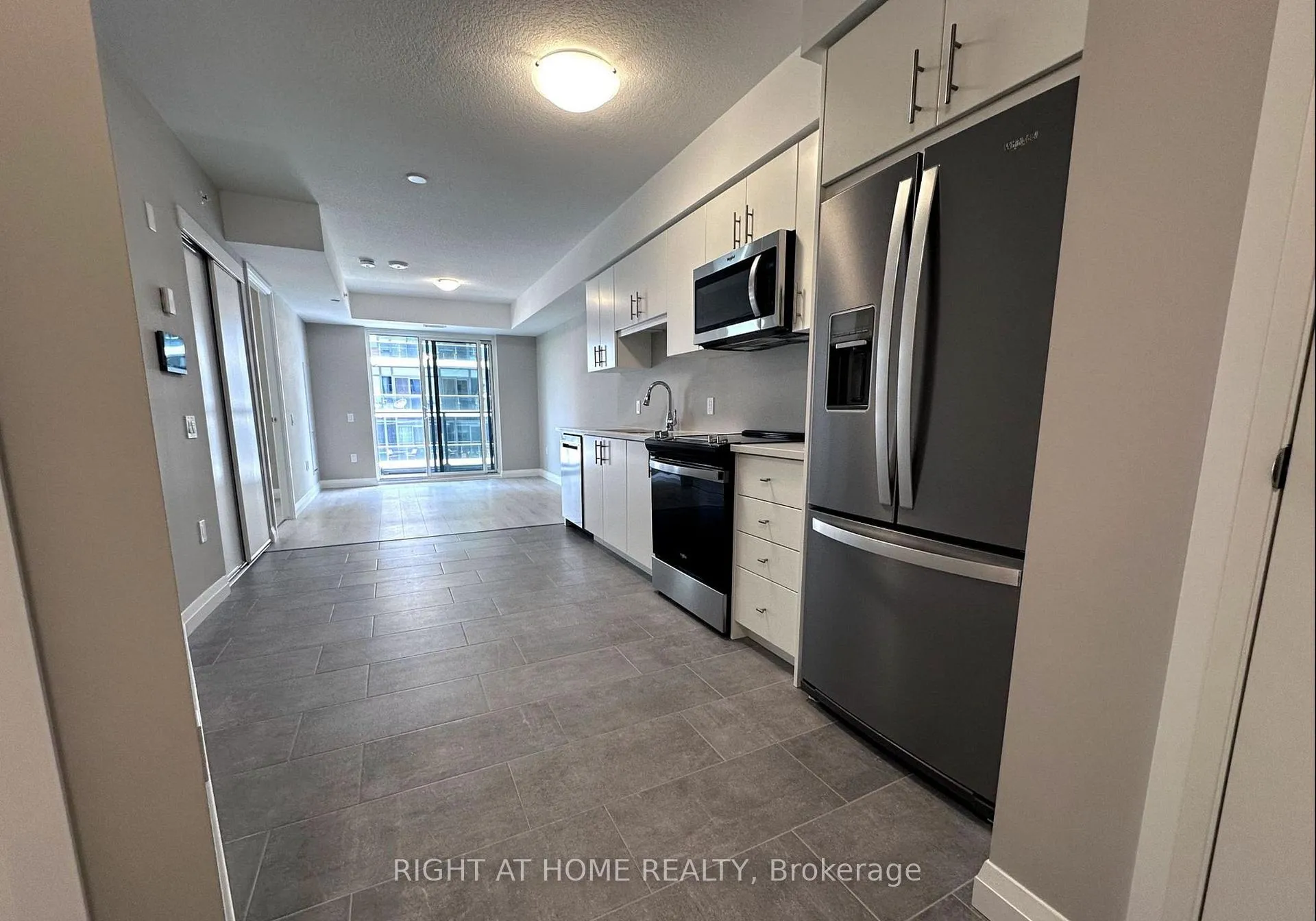 Photo 5 of Unit 511, 93 Arthur Street S, Guelph, St. Patrick's Ward — HOMEH