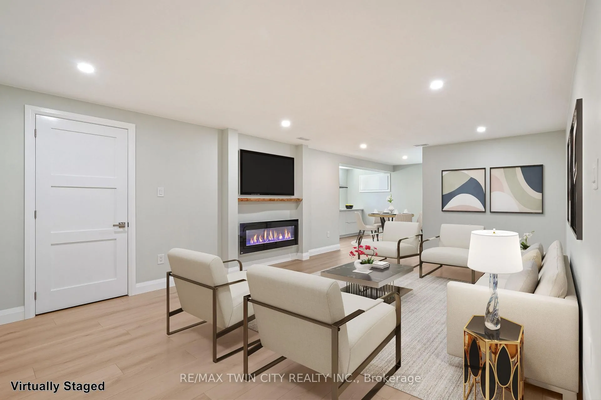 Photo 29 of 33 Tanglewood Terrace, Brantford, Brier Park — HOMEH