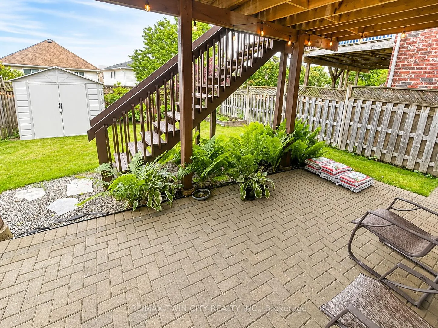 Photo 21 of 506 Activa Avenue, Kitchener, Larentian West — HOMEH