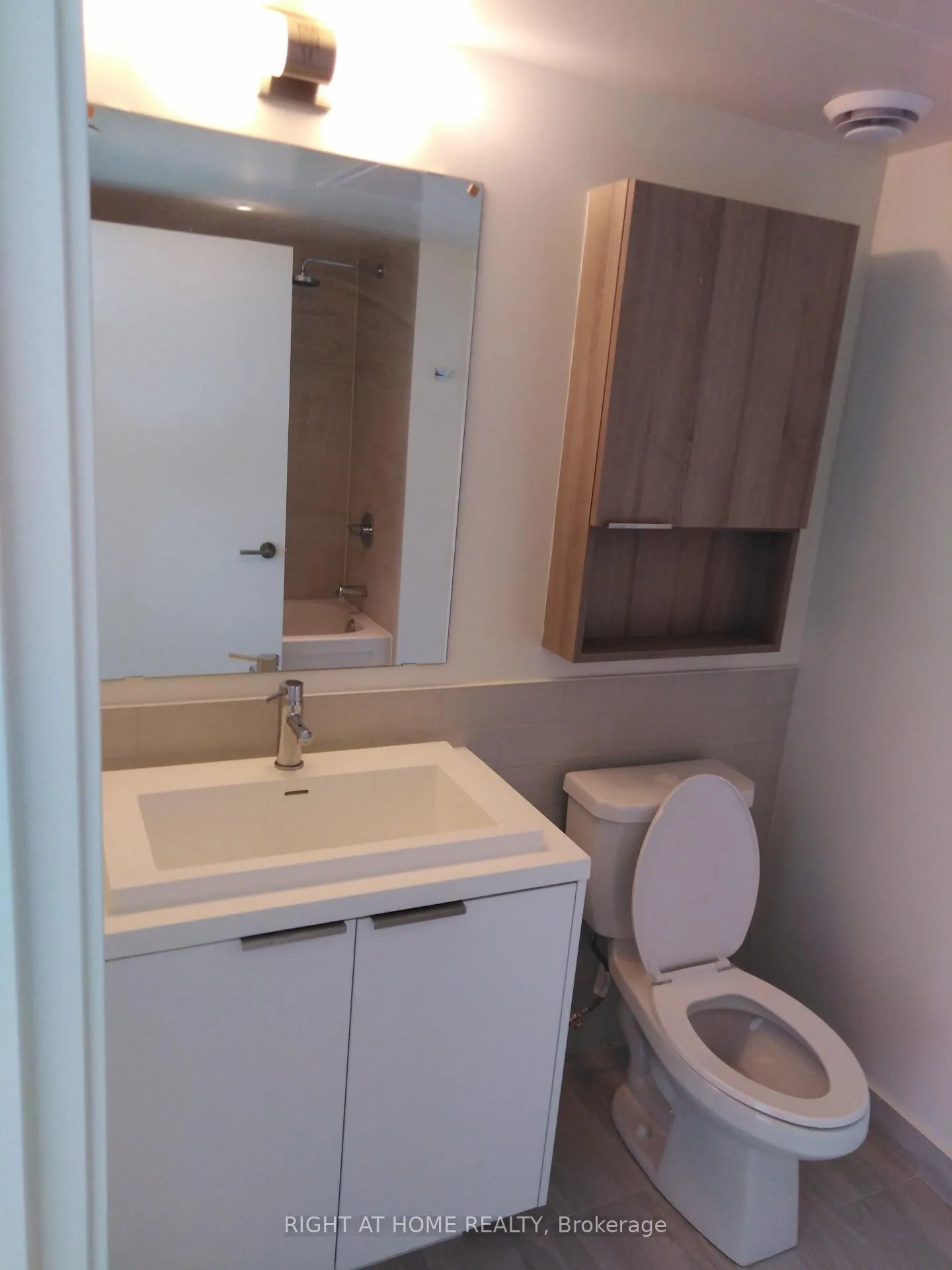 Photo 10 of Unit 2204, 6 Sonic Way NE, Toronto, Flemingdon Park — HOMEH