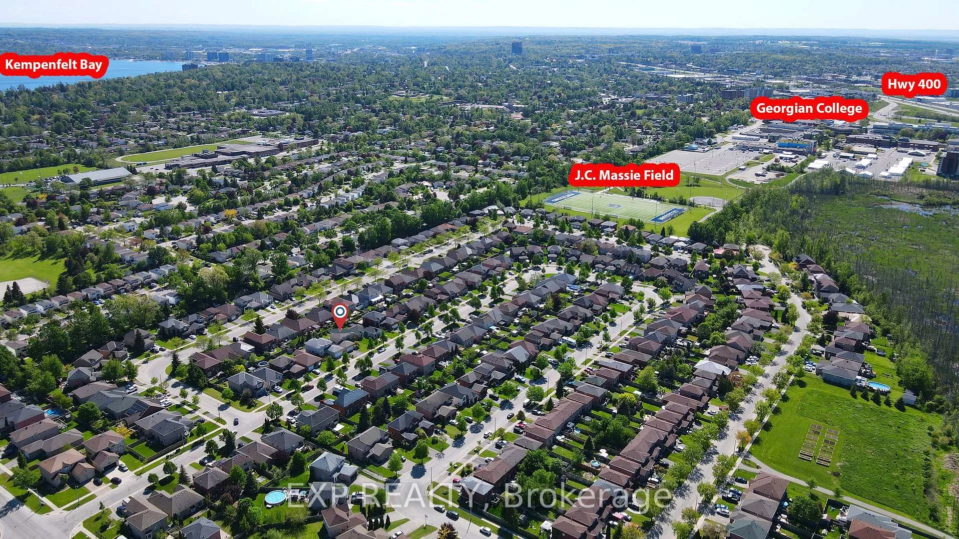 Photo 3 of 121 Tunbridge Road, Barrie, Georgian Drive — HOMEH