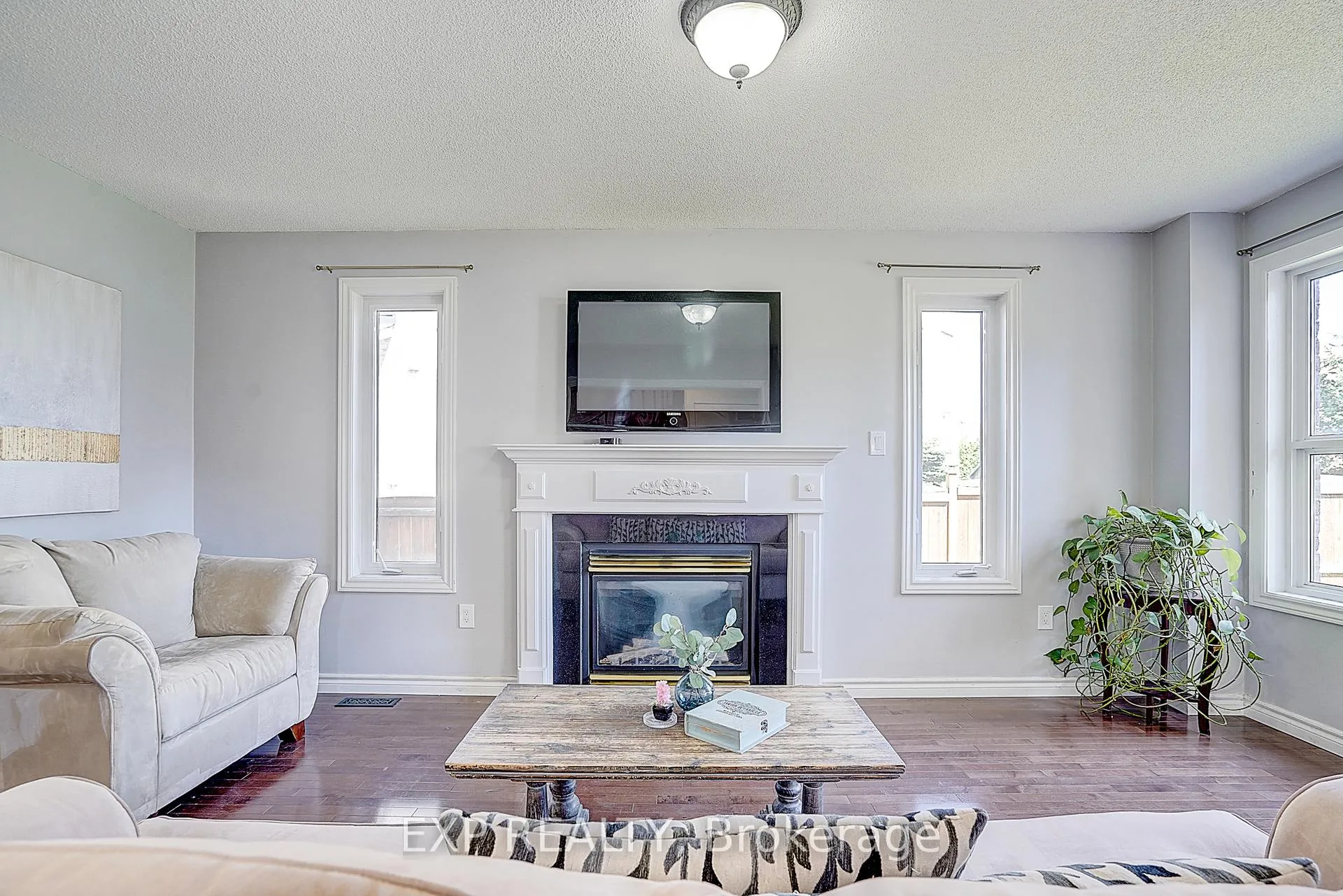 Photo 15 of 121 Tunbridge Road, Barrie, Georgian Drive — HOMEH