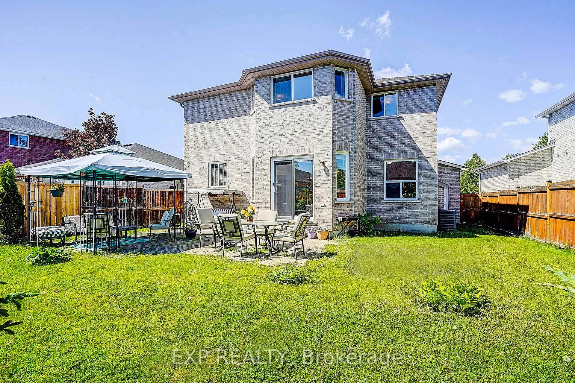 Photo 35 of 121 Tunbridge Road, Barrie, Georgian Drive — HOMEH