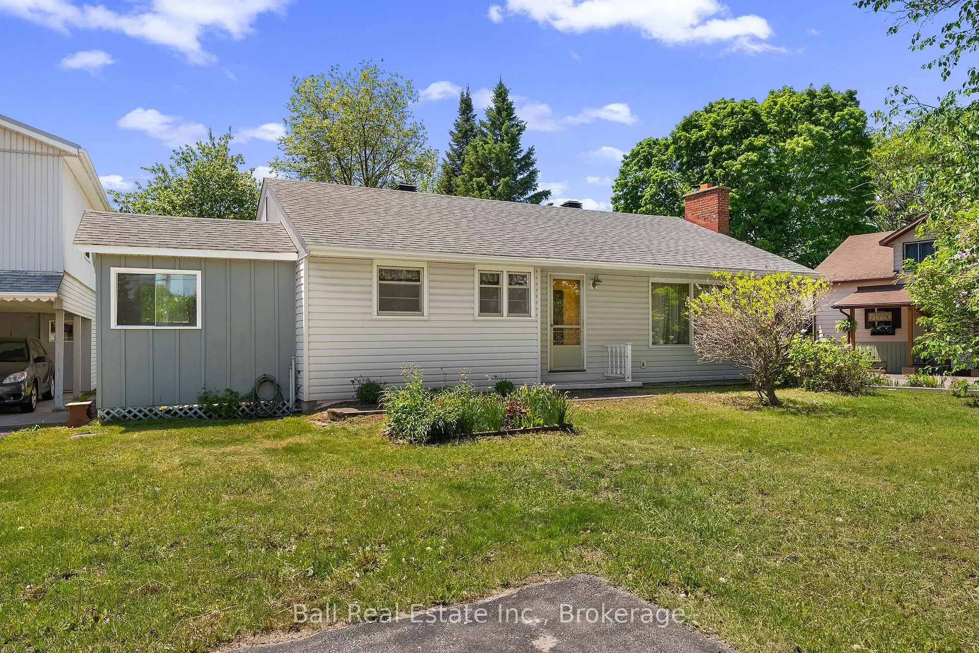 Photo 5 of 488 Hastings Street N, Bancroft, Bancroft Ward — HOMEH