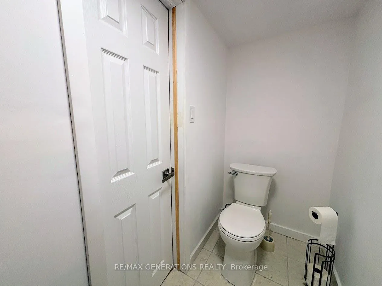 Photo 23 of 7 Swallow Drive, Manitouwadge, TB-73 — HOMEH