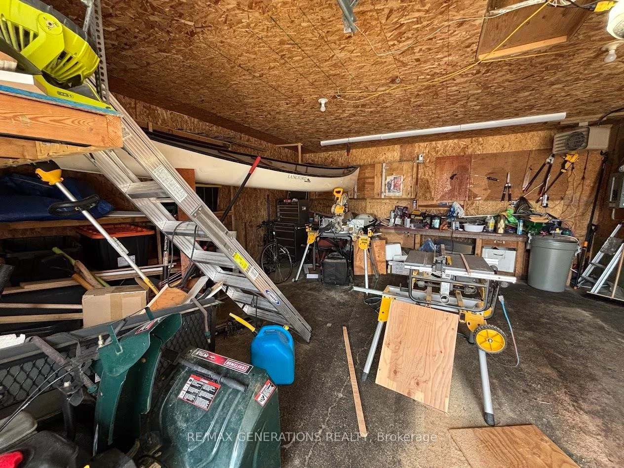 Photo 32 of 7 Swallow Drive, Manitouwadge, TB-73 — HOMEH