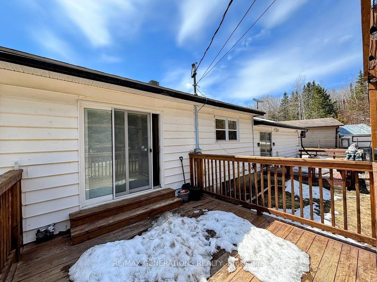 Photo 31 of 7 Swallow Drive, Manitouwadge, TB-73 — HOMEH
