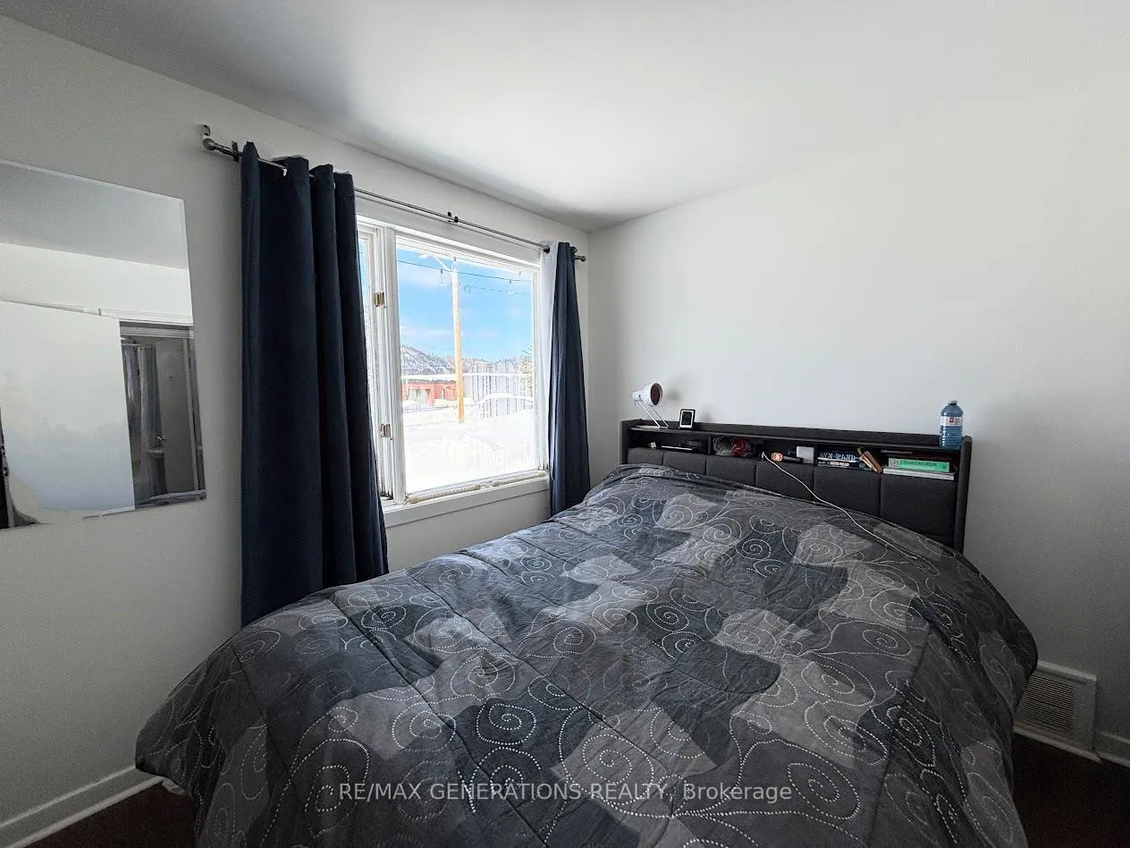 Photo 6 of 16 Wenonah Drive, Manitouwadge, TB-73 — HOMEH