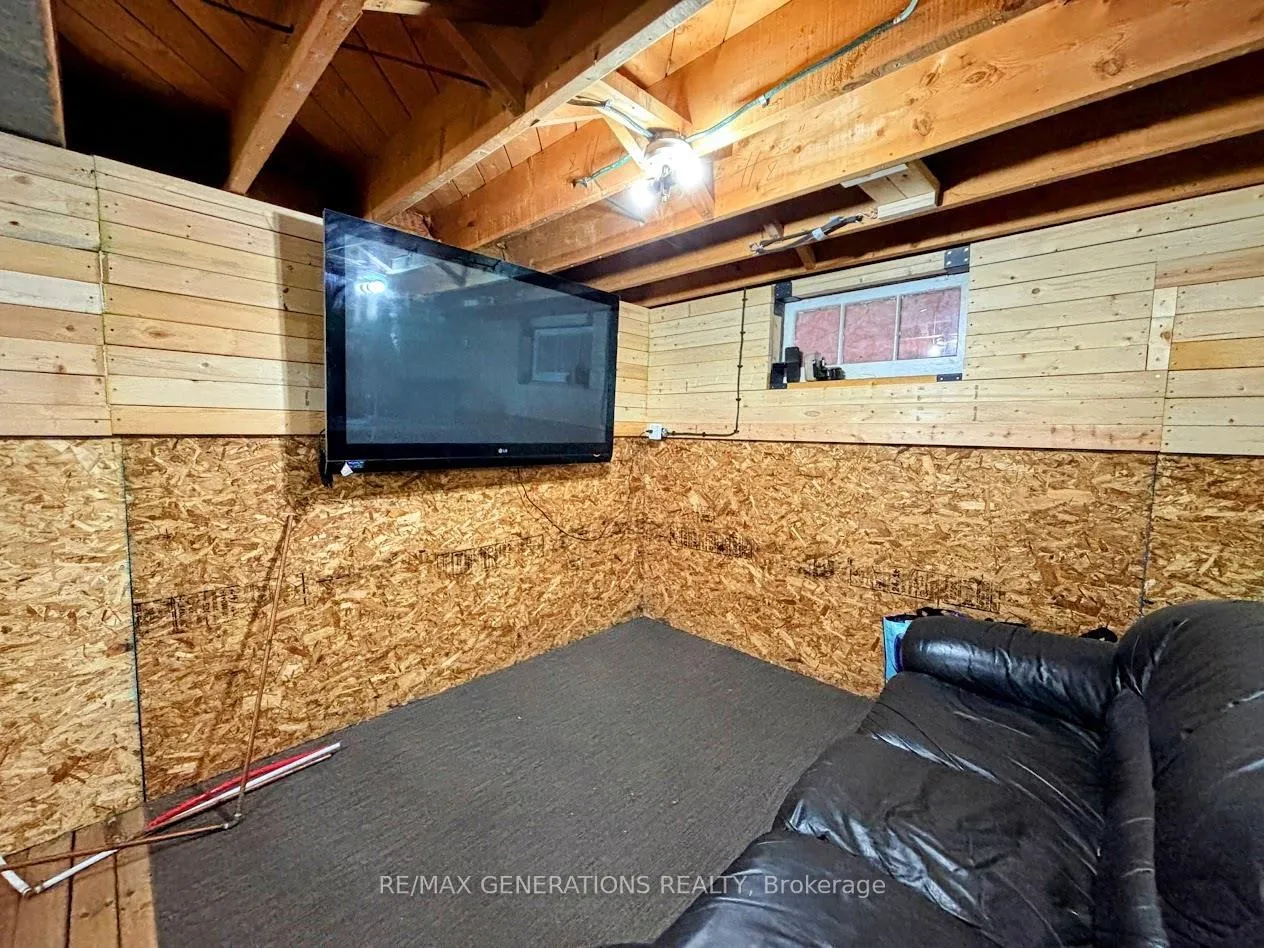 Photo 17 of 16 Wenonah Drive, Manitouwadge, TB-73 — HOMEH