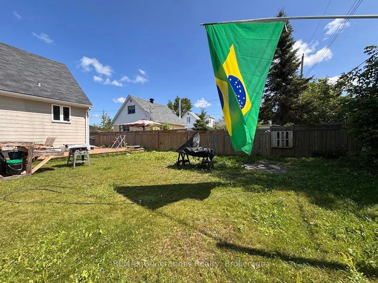 Photo 24 of 16 Wenonah Drive, Manitouwadge, TB-73 — HOMEH