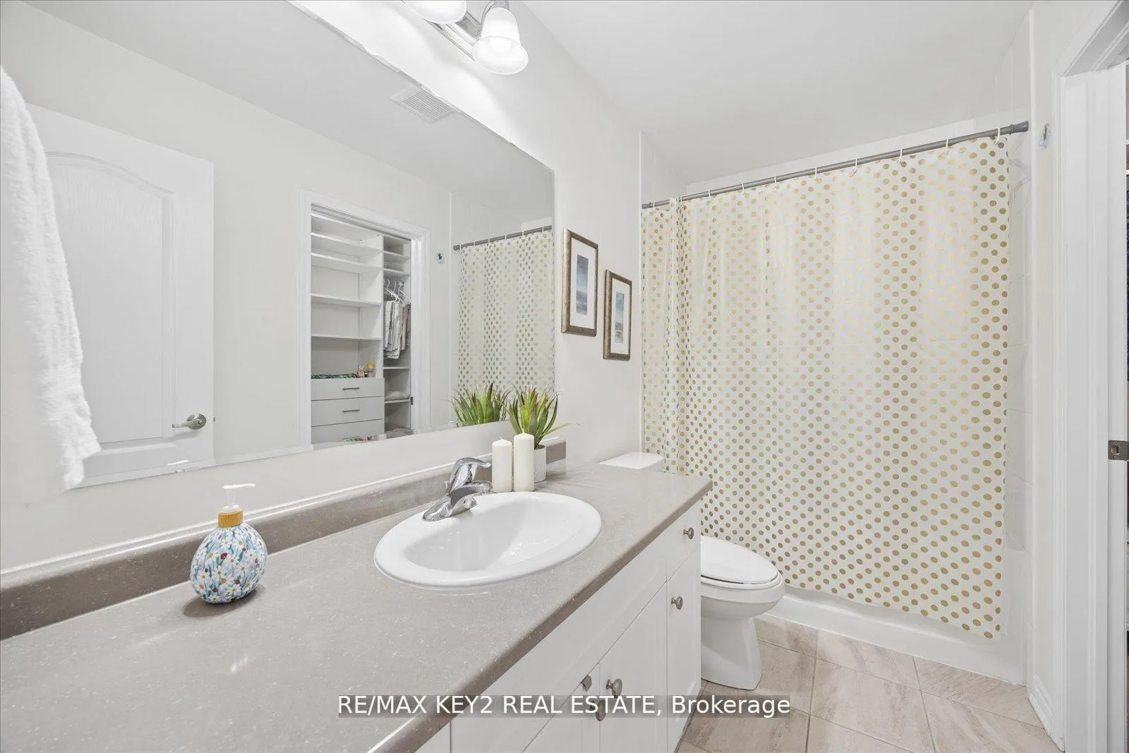 Photo 23 of 2417 Fall Harvest Crescent, Pickering, Rural Pickering — HOMEH