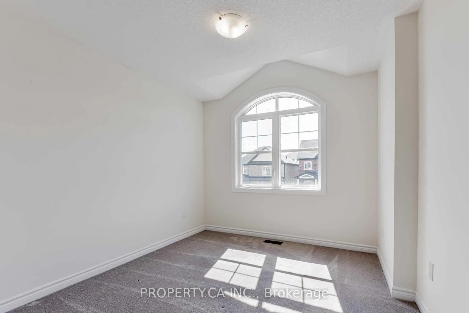 Photo 21 of 1277 Peelar Crescent, Innisfil, Lefroy — HOMEH