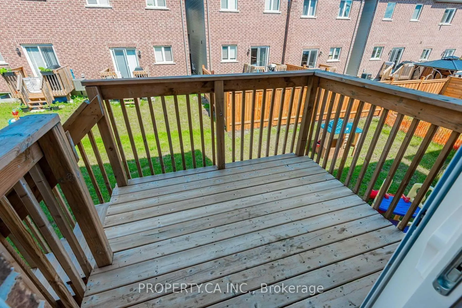 Photo 25 of 1277 Peelar Crescent, Innisfil, Lefroy — HOMEH