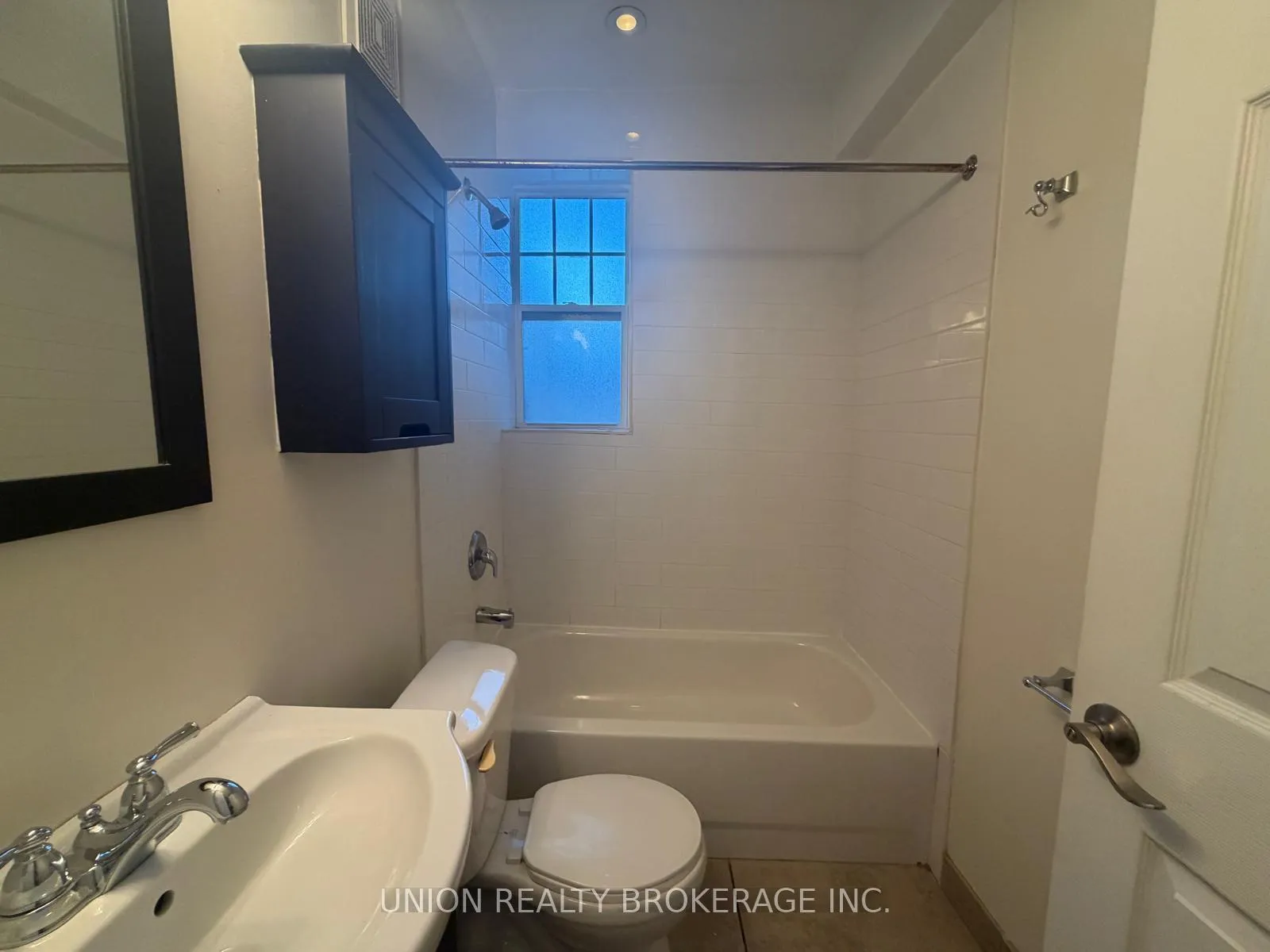 Photo 10 of Unit 7, 85 Beech Avenue, Toronto, The Beaches — HOMEH
