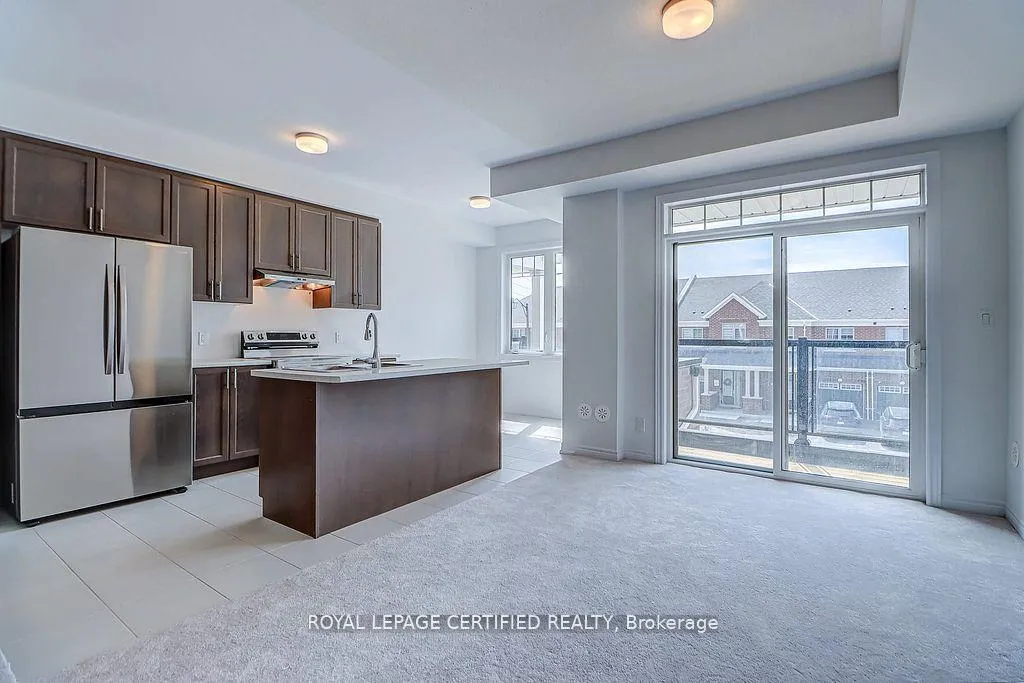 Photo 8 of 2013 Cameron Lott Crescent, Oshawa, Kedron — HOMEH