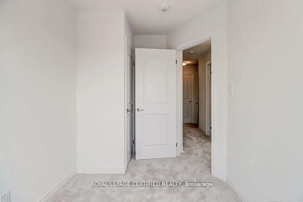 Photo 25 of 2013 Cameron Lott Crescent, Oshawa, Kedron — HOMEH